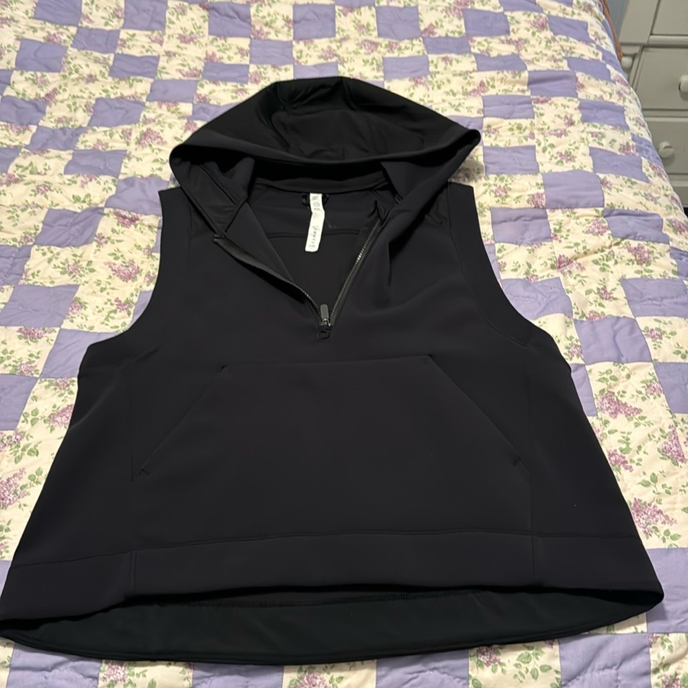 Lululemon Re-Form Vest